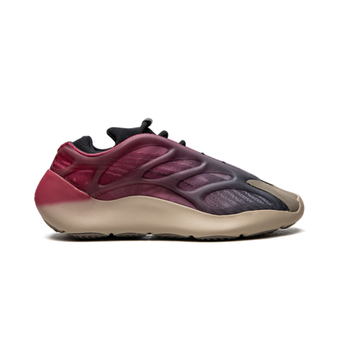 Adidas Yeezy Boost 700 V3 Fade Carbon